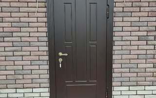 дверь входная стальная для загородного дома